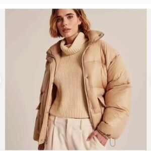 Abercrombie & Fitch Light Brown Puffer Jacket Oversized